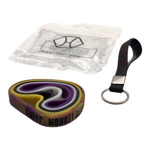 Adjustable Silicone Lakers 23 LeBron James Wristband & Keychain Set